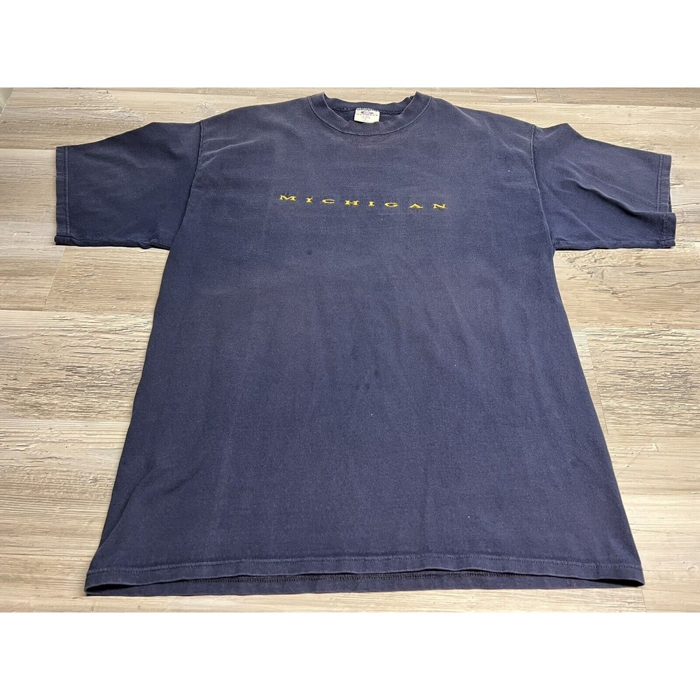 Vtg 90s Y2K University Of Michigan T-Shirt Wolverines Embroidered  L Faded